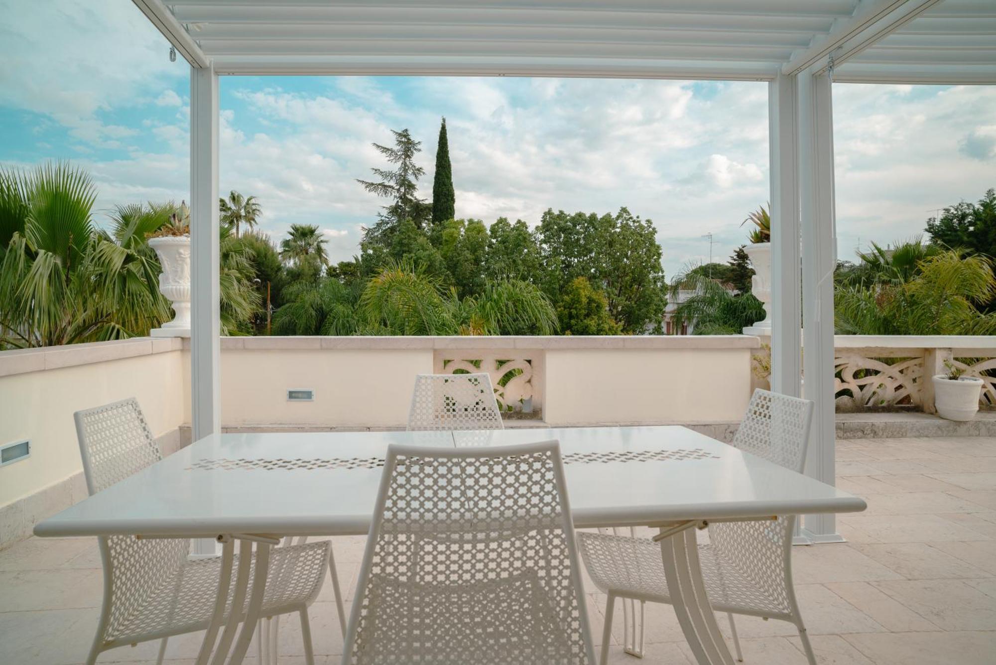 Relais Villa Magnolia Конверсано Екстериор снимка