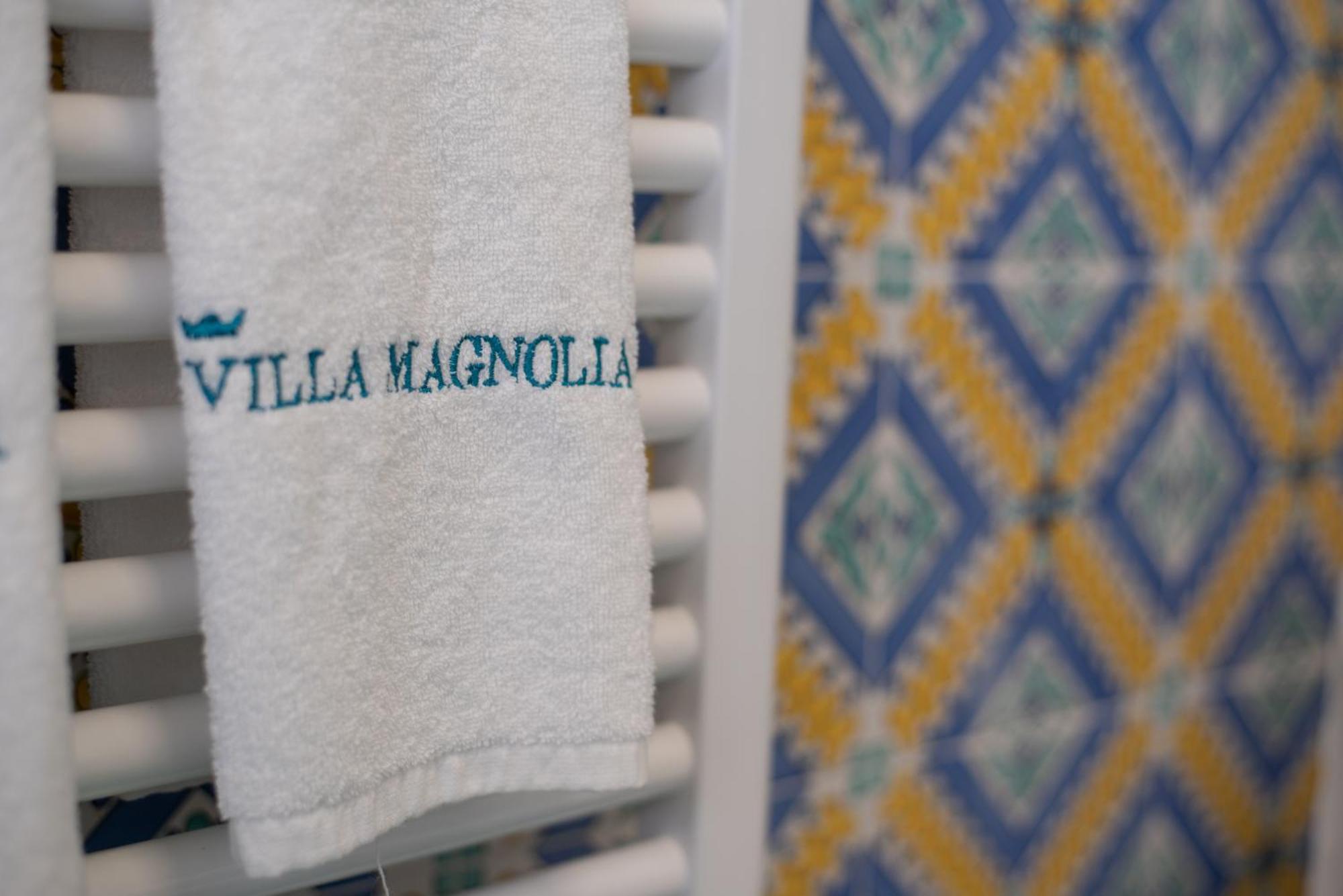 Relais Villa Magnolia Конверсано Екстериор снимка